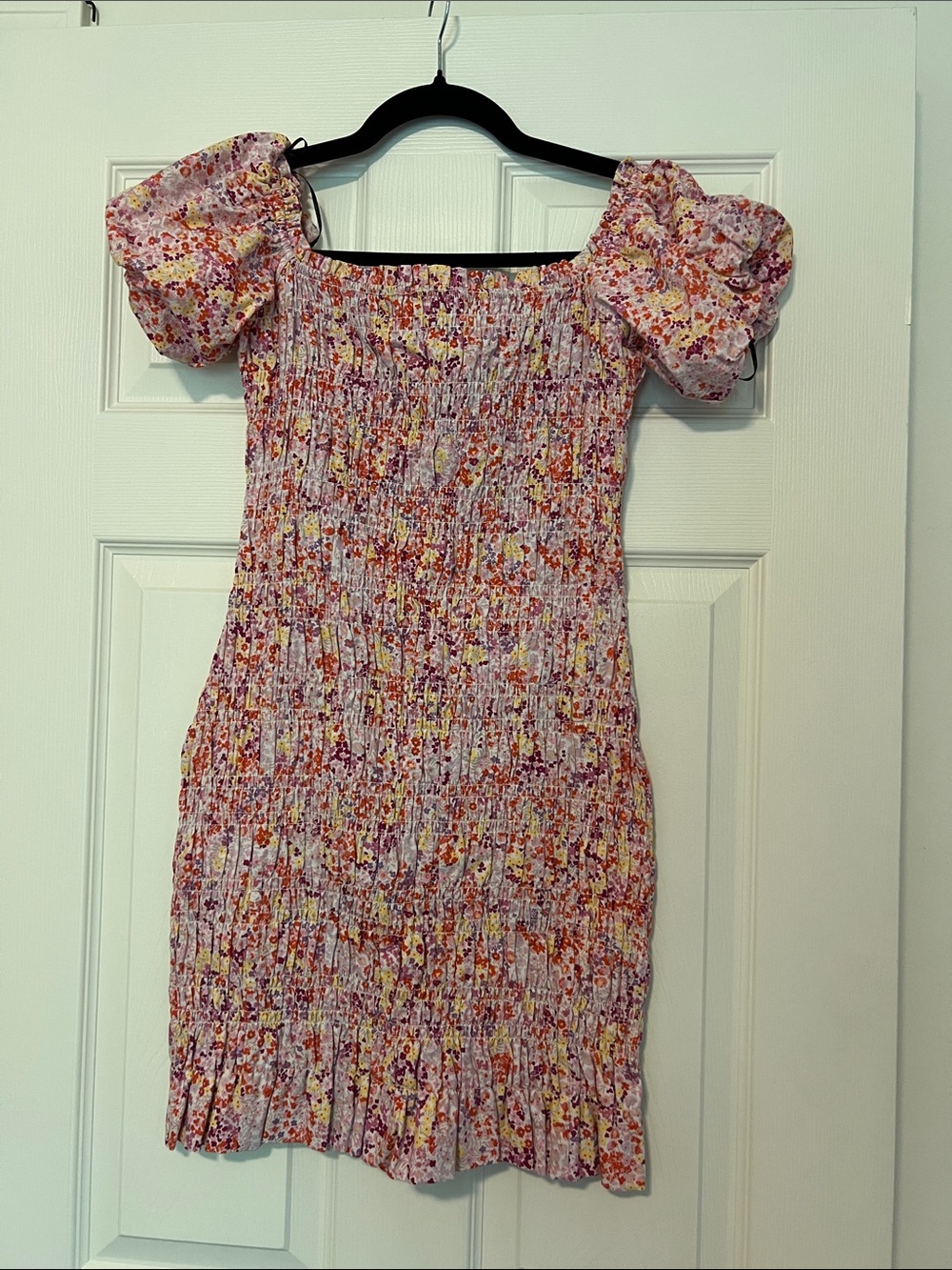 H&M Pink Floral Smocked Puff-Sleeve Mini Dress